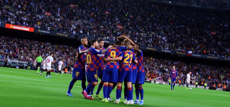 Barcellona, chiesto il taglio del 70% dei salari