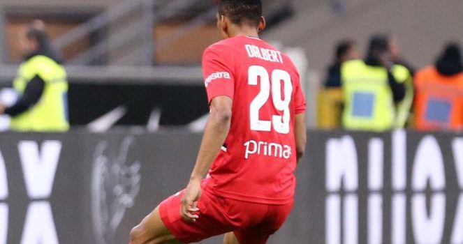 Fiorentina, Dalbert si racconta: «All’inizio ho avuto paura. Ora spero finisca presto»