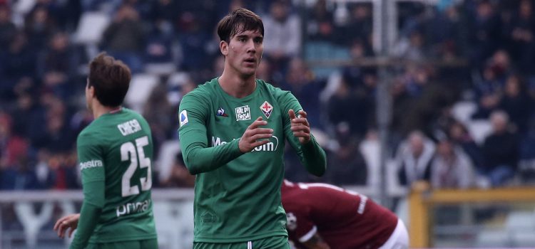 Fiorentina, Vlahovic: «Ho voglia di sentire l’odore dell’erba, di correre e sudare»